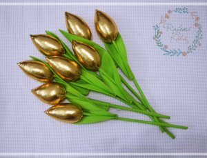Złote tulipany z materiału